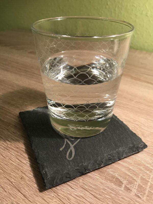 Schiefer Glasuntersetzer